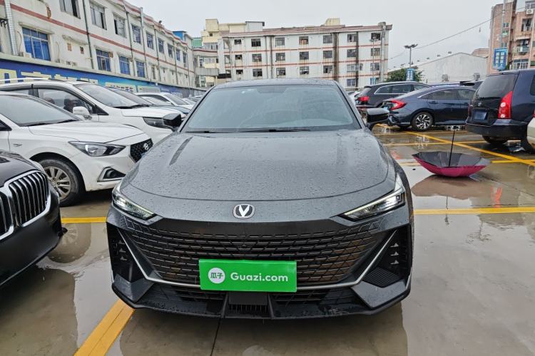 Used Changan UNI-V 2023 1.5T Premium Model