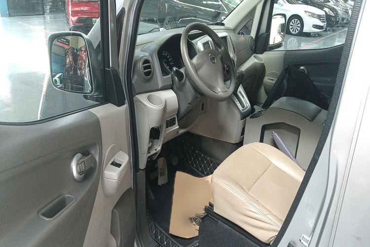 Used Nissan NV200 2018 1.6L CVT Luxury Model
