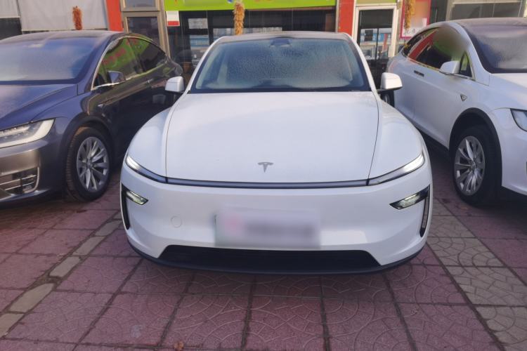 Used Tesla Model Y 2025 Updated Version Long-Range All-Wheel Drive
