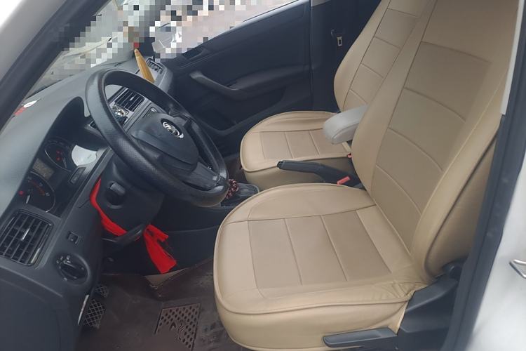 Used Skoda Rapid Spaceback 2016 Revised Version 1.6L Automatic Front-Drive Edition
