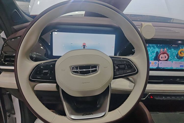 Used Geely Auto Monjaro L 2024 2.0TD High-Power Automatic Two-Wheel Drive Yunqi Version
