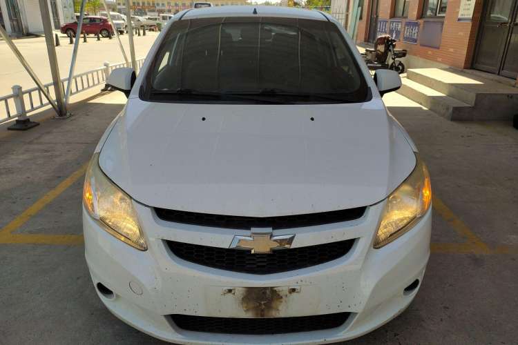 Used Chevrolet Sail 2013 Sedan 1.2L Manual Fashionable Happiness Edition
