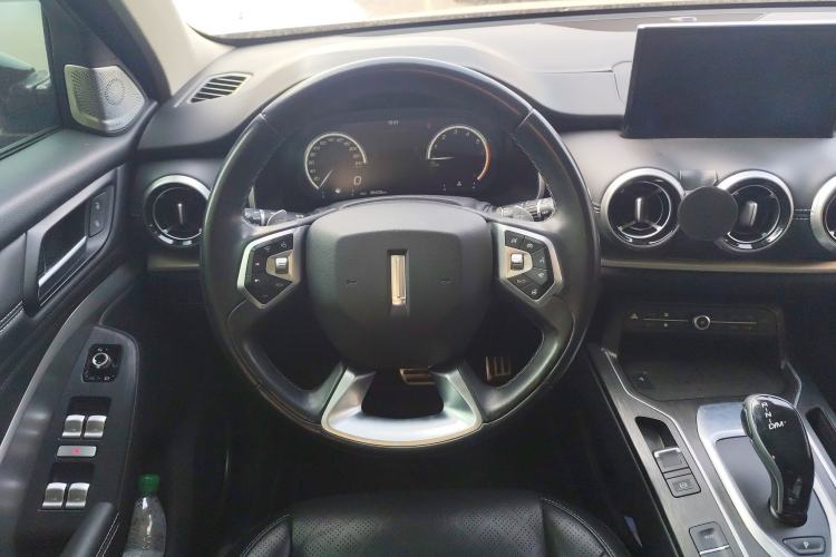 Used Wey VV6 2018 2.0T Two-Wheel Drive Flagship Version China V Standard