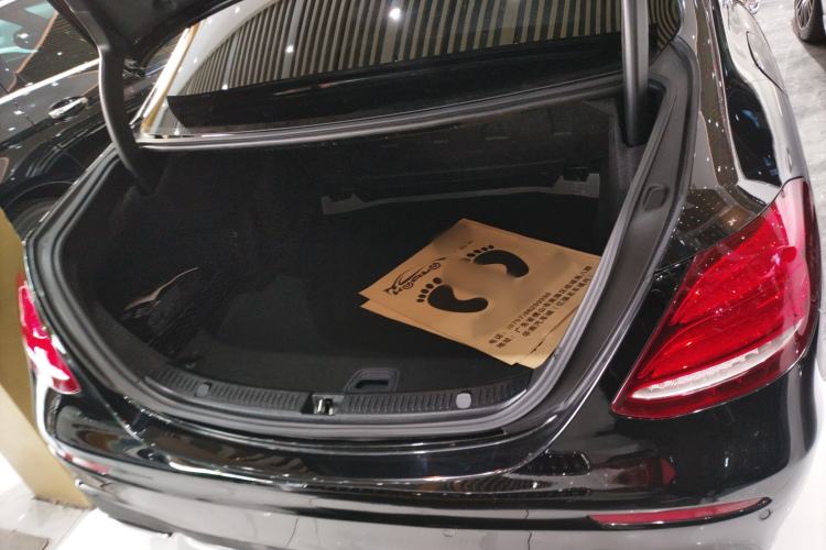 Used Mercedes-Benz E-Class 2019 Restyled E 300 L Sporty and Stylish Edition