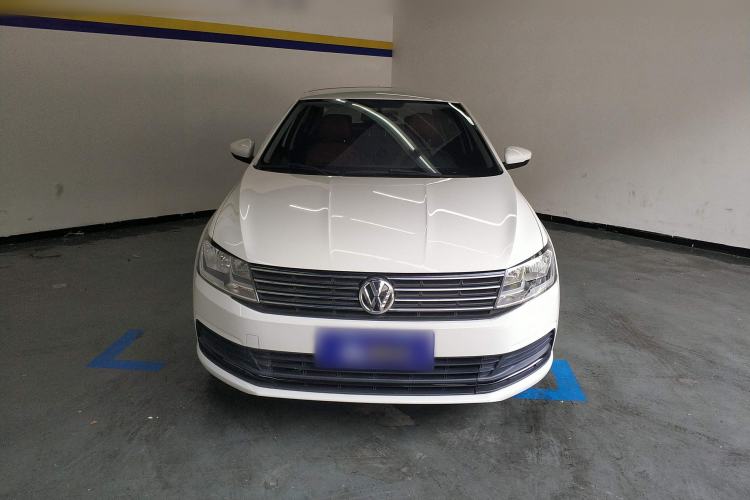 Used Volkswagen Lavida 2017 1.6L Manual Fashion Edition
