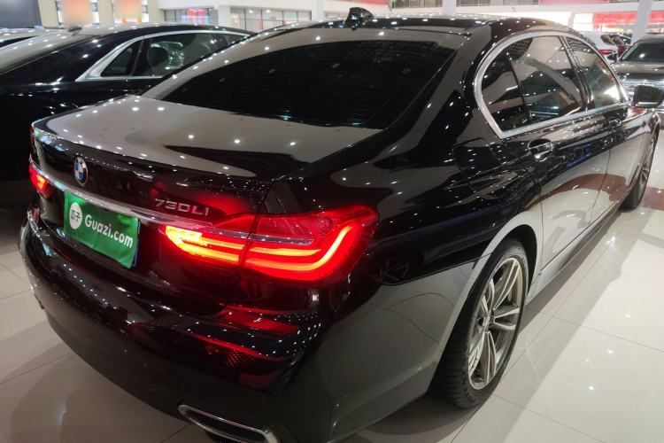 Used BMW 7 Series 2018 730Li Leading Model M Sport Package