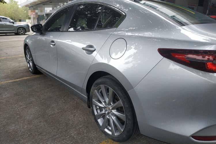 Used Mazda Mazda 3 Axela 2020 2.0L Automatic ZhiXuan Edition
