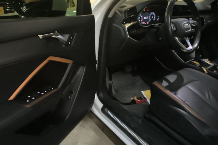 Used Audi Q3 2020 35 TFSI Fashionable and Elegant Model