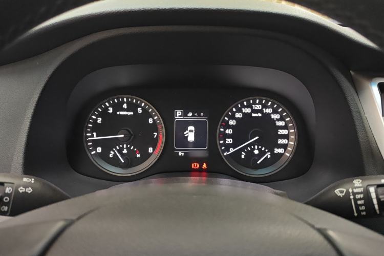 Used Hyundai Tucson 2015 1.6T Dual-Clutch Two-Wheel-Drive Smart Model