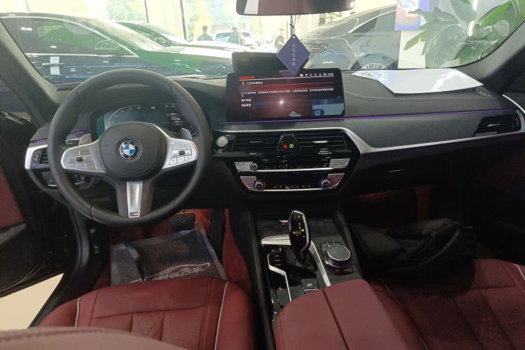 Used BMW 5 Series 2023 Restyled 530Li Leading Edition M Sport Package