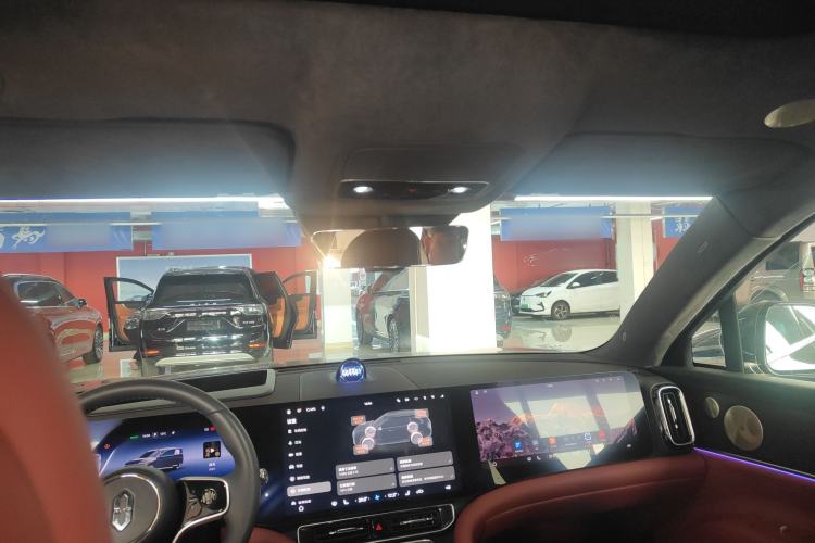 Used Hima AITO M9 2024 All-Electric Max Version 100 kWh 6-Seater