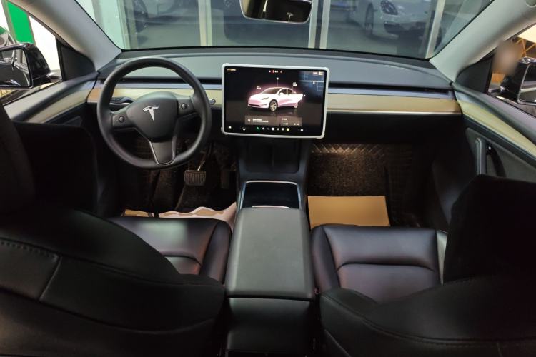 Used Tesla Model Y 2022 Rear-Wheel-Drive Version