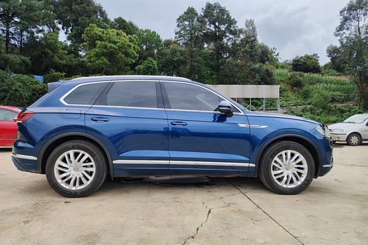 Used Volkswagen Touareg 2019 2.0 TSI Ruiyi Edition China V Standard
