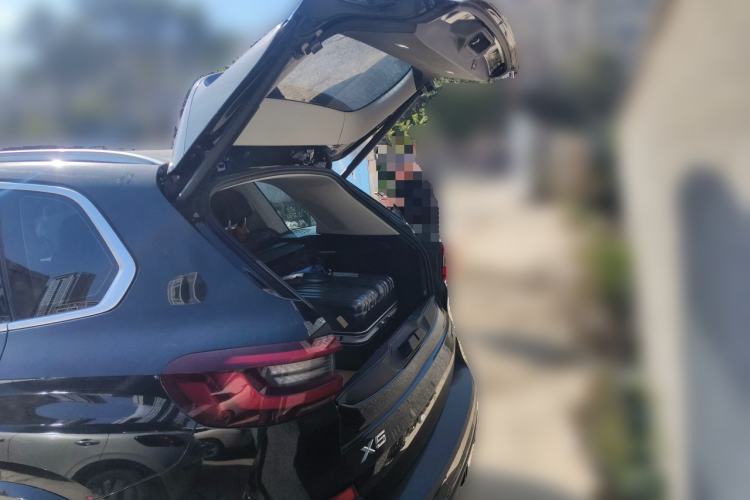 Used BMW X5 2022 Restyled xDrive 30Li Luxury Version M Sport Package