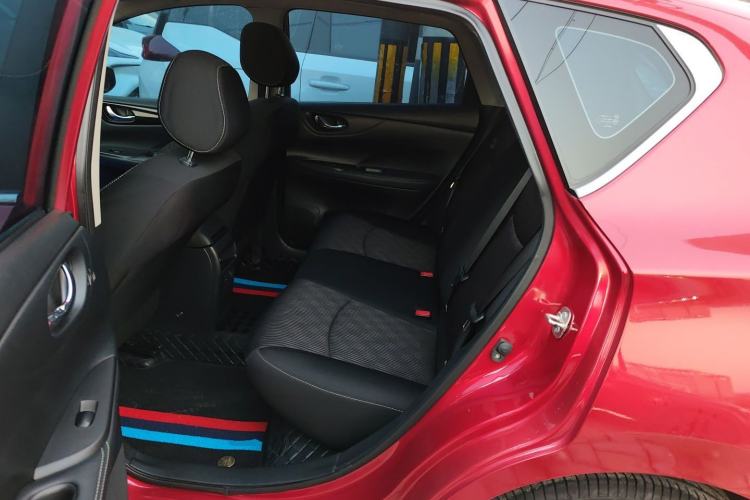 Used Nissan Tiida 2021 1.6L CVT Cool Edition
