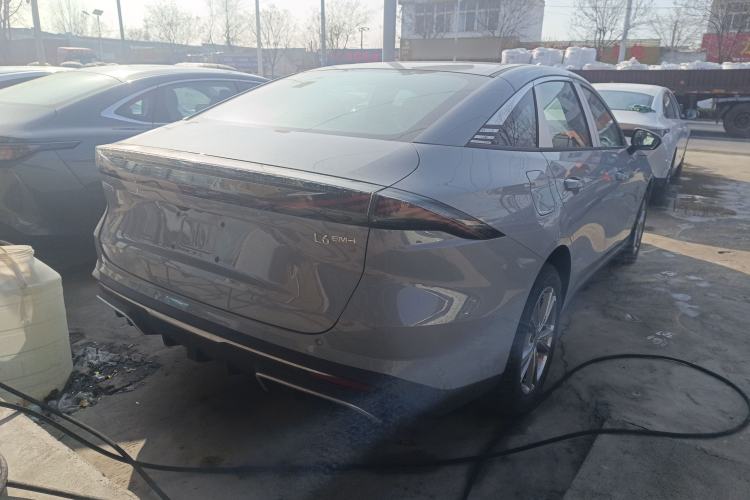 Used  L6 2025 EM-i 140km Long-Range Version
