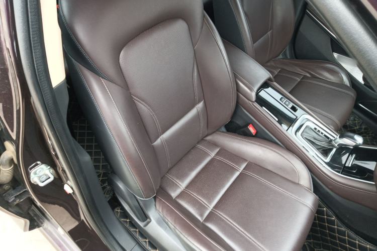 Used Changan Raeton CC 2018 1.5T Automatic Elegant Version China V Standard
