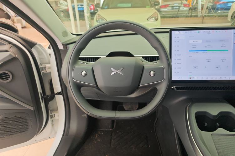 Used XPeng MONA M03 2024 620 with Ultra-Long Range
