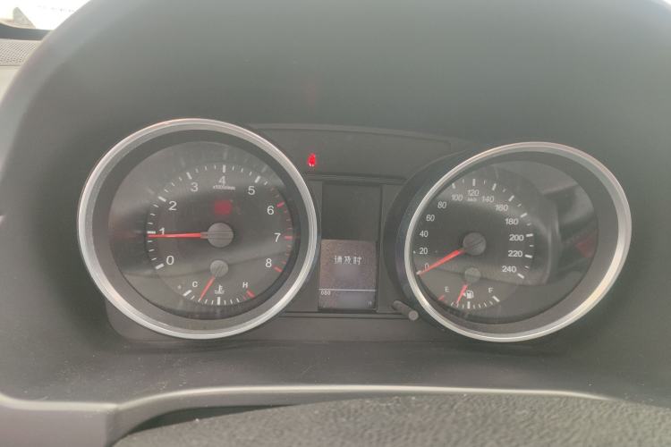 Used Haval H6 2015 Revised Version Sport Edition 1.5T Manual Transmission Two-Wheel Drive Elite Grade
