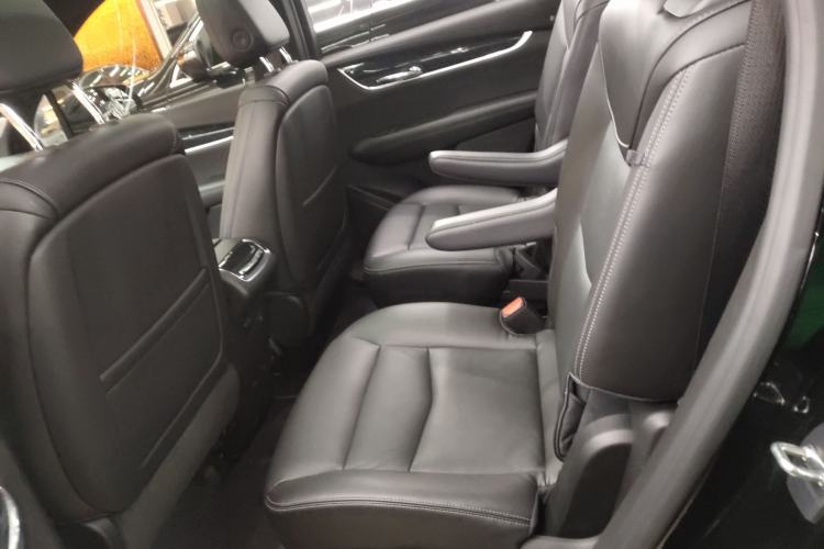 Used Cadillac XT6 2021 28T Six-Seater Four-Wheel-Drive Luxury Version
