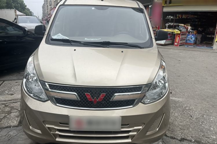 Used Wuling Rongguang V 2018 1.5L Practical Version
