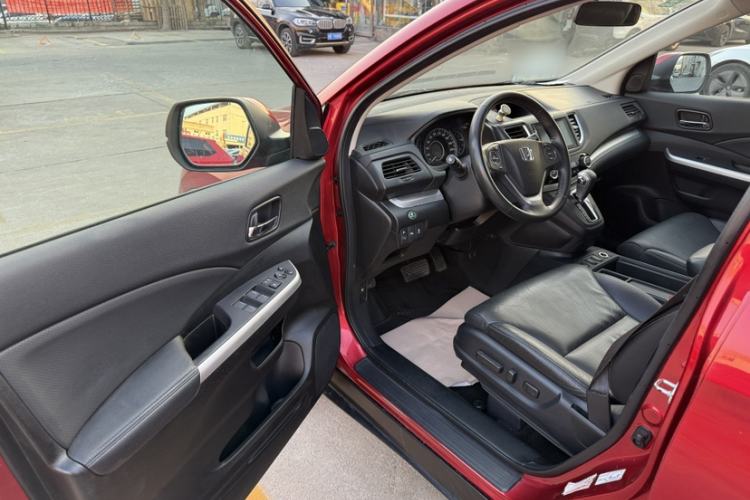 Used Honda CR-V 2015 2.4L two-wheel drive luxury version
