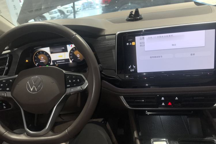 Used Volkswagen Viloran 2023 380TSI Luxury Edition