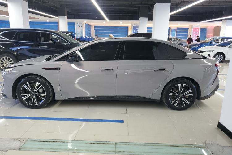 Used Hongqi EH7 2024 690 Pro