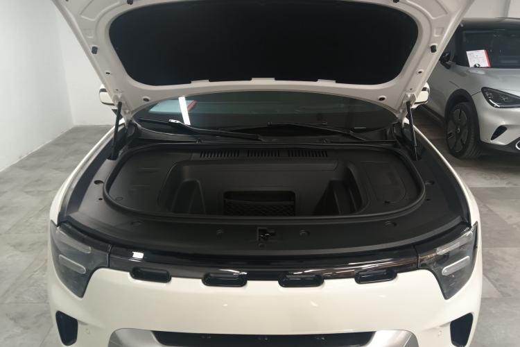 Used  #5 2024 Ultra-Long Range Extraordinary Journey Luxury Edition