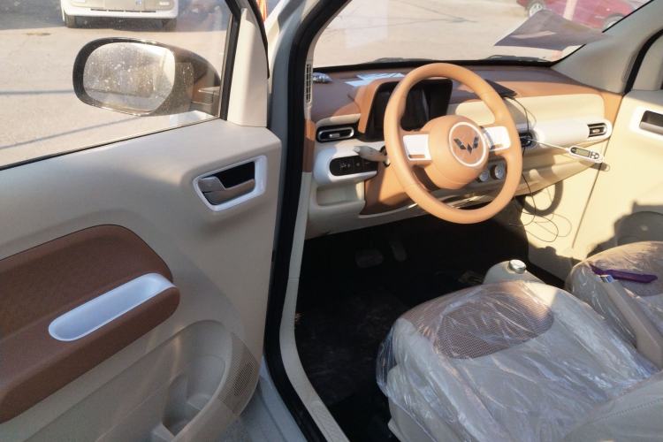 Used Wuling Hongguang MINIEV 2024 3rd Generation 215km Youth Edition
