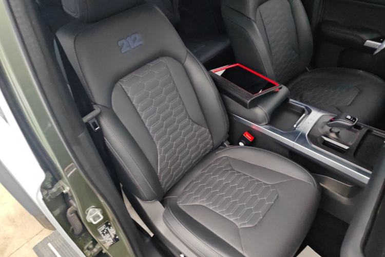 Used  T01 2024 2.0T Explorer
