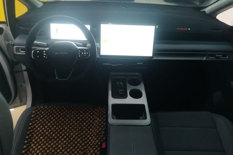 Used AION Y 2024 Younger Star Edition
