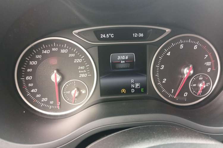 Used Mercedes-Benz B-Class 2015 B 200 Sport Edition
