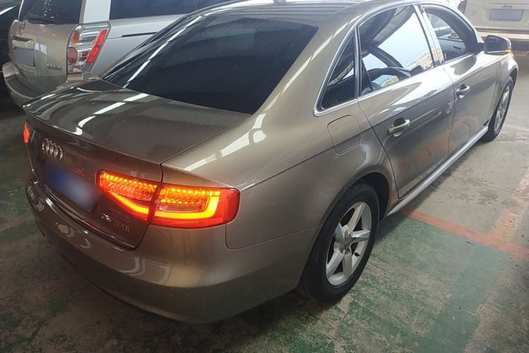 Used Audi A4L 2013 35 TFSI Automatic Standard Model
