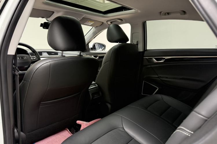 Used Geely Auto Emgrand GL 2021 UP 1.4T CVT Leading Edition
