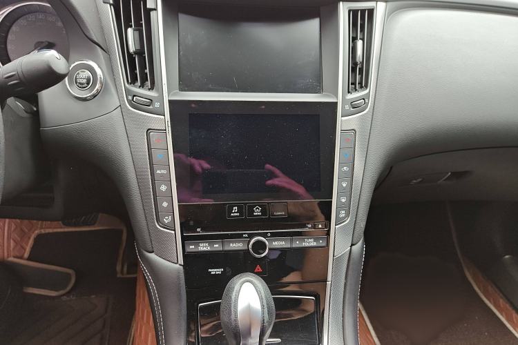 Used Infiniti Q50L 2016 2.0T Enjoyment Edition
