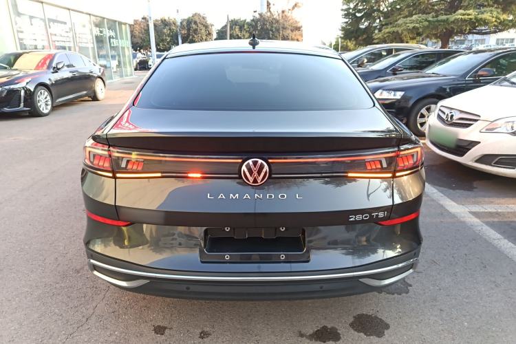 Used Volkswagen Lamando 2023 Lavida L 280TSI DSG Cool & Spicy Edition
