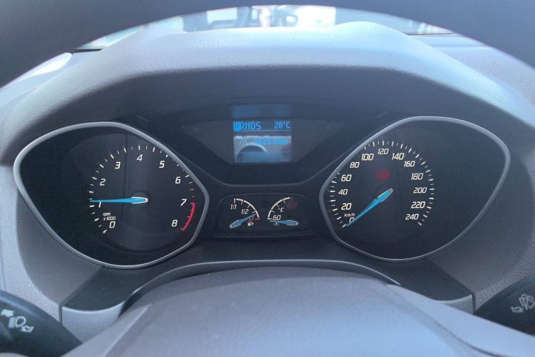 Used Ford Focus 2012 Sedan 1.6L Automatic Comfort Model
