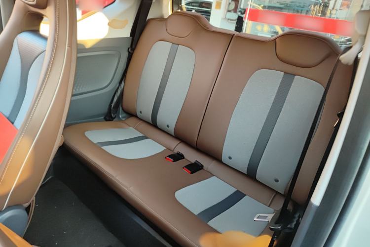 Used Wuling Hongguang MINIEV 2022 GAMEBOY 200km Gaming Edition with Lithium Iron Phosphate
