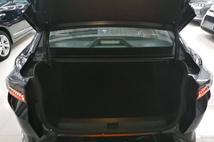 Used Dongfeng Aeolus Yixuan 2023 Mach Edition 1.5L Automatic Chasing Wind Version
