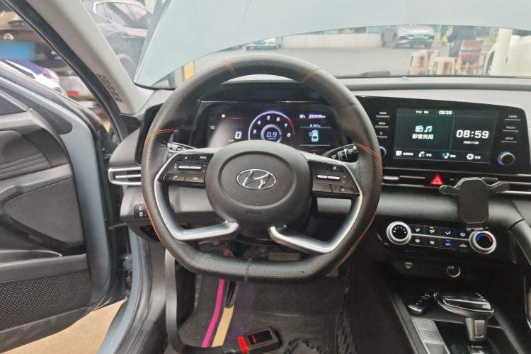 Used Hyundai Elantra 2021 1.5L CVT GLX Elite Edition
