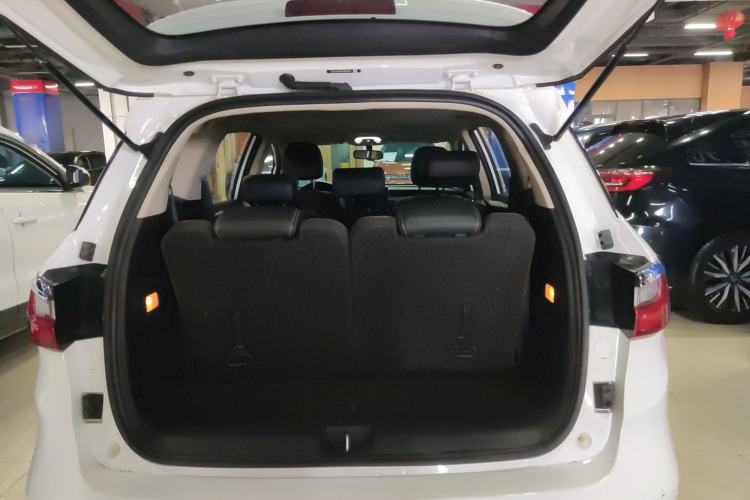 Used BYD Song MAX 2019 1.5T Automatic Smart Connect Ruiyi Sunroof Model 7 Seats China VI Standard
