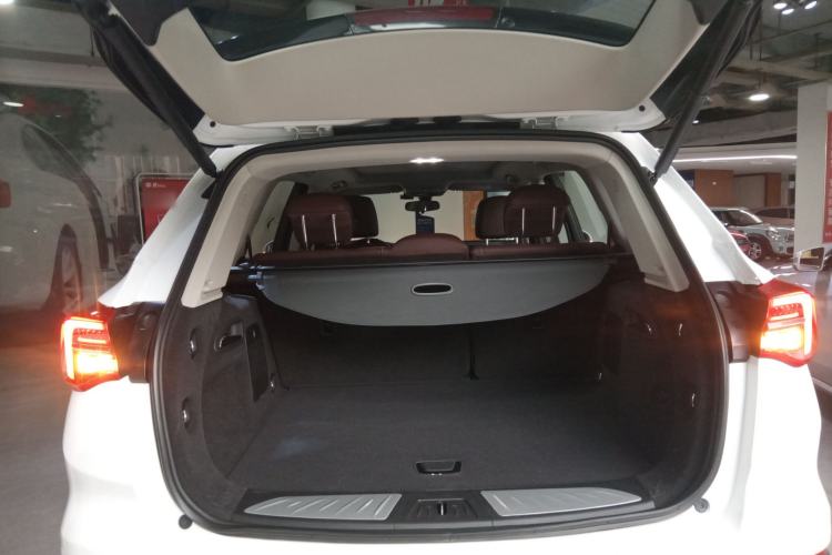 Used Buick Envision 2020 20T Two-Wheel Drive Luxury Model
