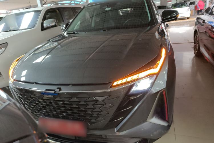 Used Oshan Z6 2022 Blue Whale 1.5T DCT Smart Edition
