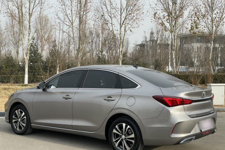 Used Changan Eado 2020 PLUS Blue Whale NE 1.4T GDI DCT Prestige Model
