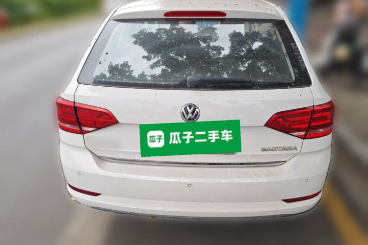 Used Volkswagen Santana 2015 Haval H6 1.6L Automatic Comfort Model
