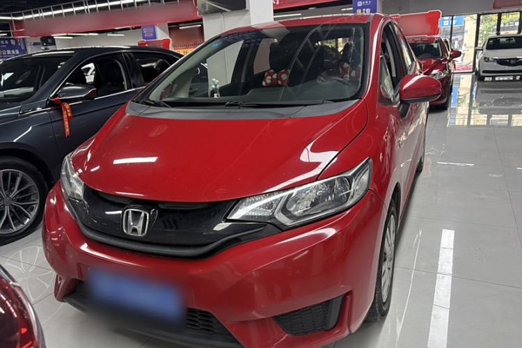 Used Honda Fit 2016 1.5L LXS CVT Comfort Sunroof Version
