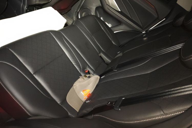 Used Wey VV6 2018 2.0T Two-Wheel-Drive Ultra-Luxury Version China V Standard