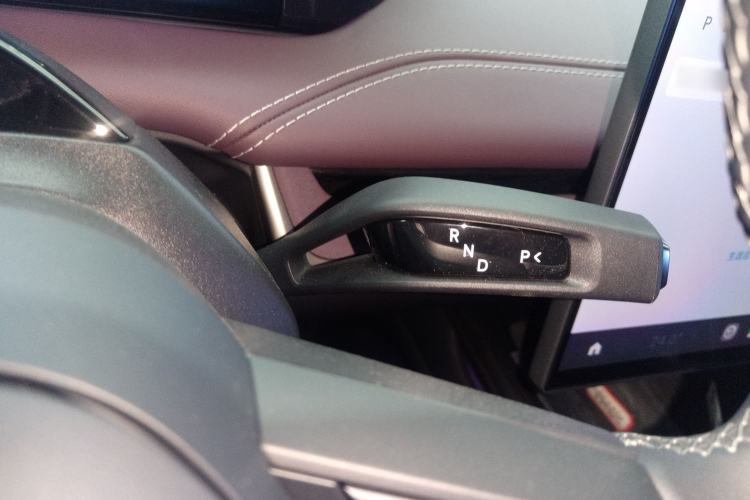 Used  SU7 2024 Rear-Drive Ultra-Long Range Advanced Pro-Level Intelligent Driving Version
