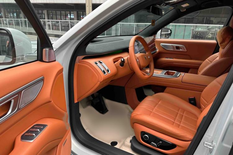 Used Deepal S09 2025 Four-Wheel Drive Ultra+ Custom Edition
